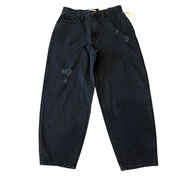 NWT Universal Thread Women's High Rise Balloon Jeans Black Size 8 - Picture 2 of 7